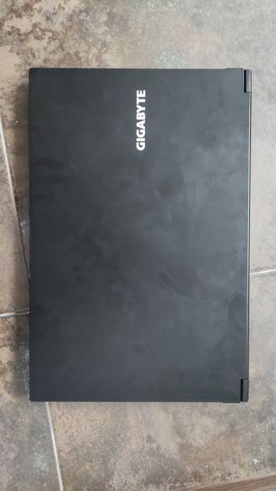 Gigabyte G5 GE | i5-12500H | RTX 3050 | 16GB RAM | 512GB SSD | 144Гц