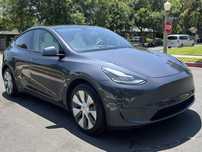Tesla Model Y      2020