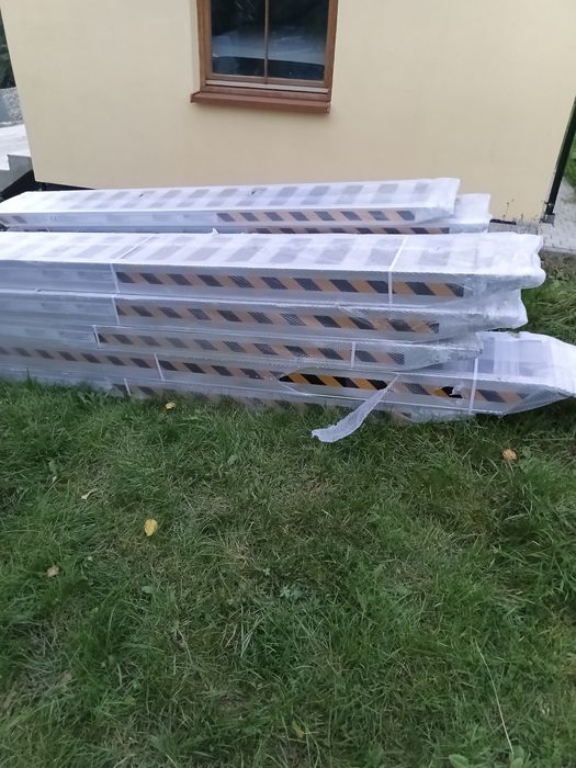 Najazdy aluminiowe 2-4m
