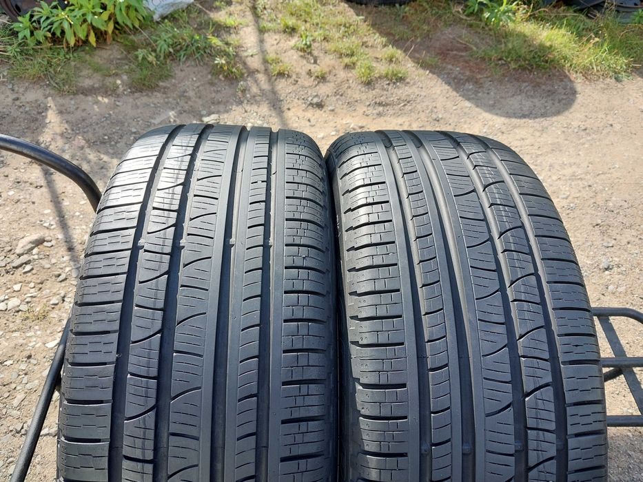 Opony caloroczne 245.45.20 Pirelli 7-8mm 2020 rok