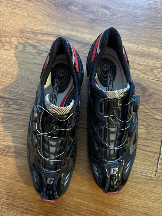 Веловзуття Gaerne carbon fiber