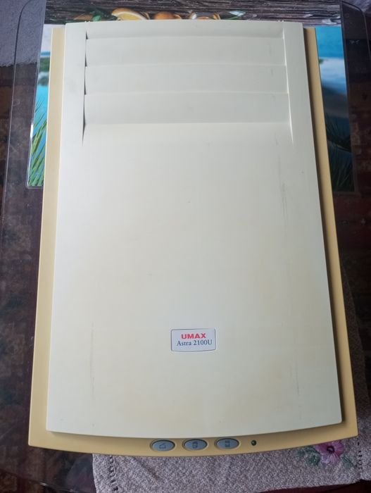 Продам сканер UMAX Astra 2100U