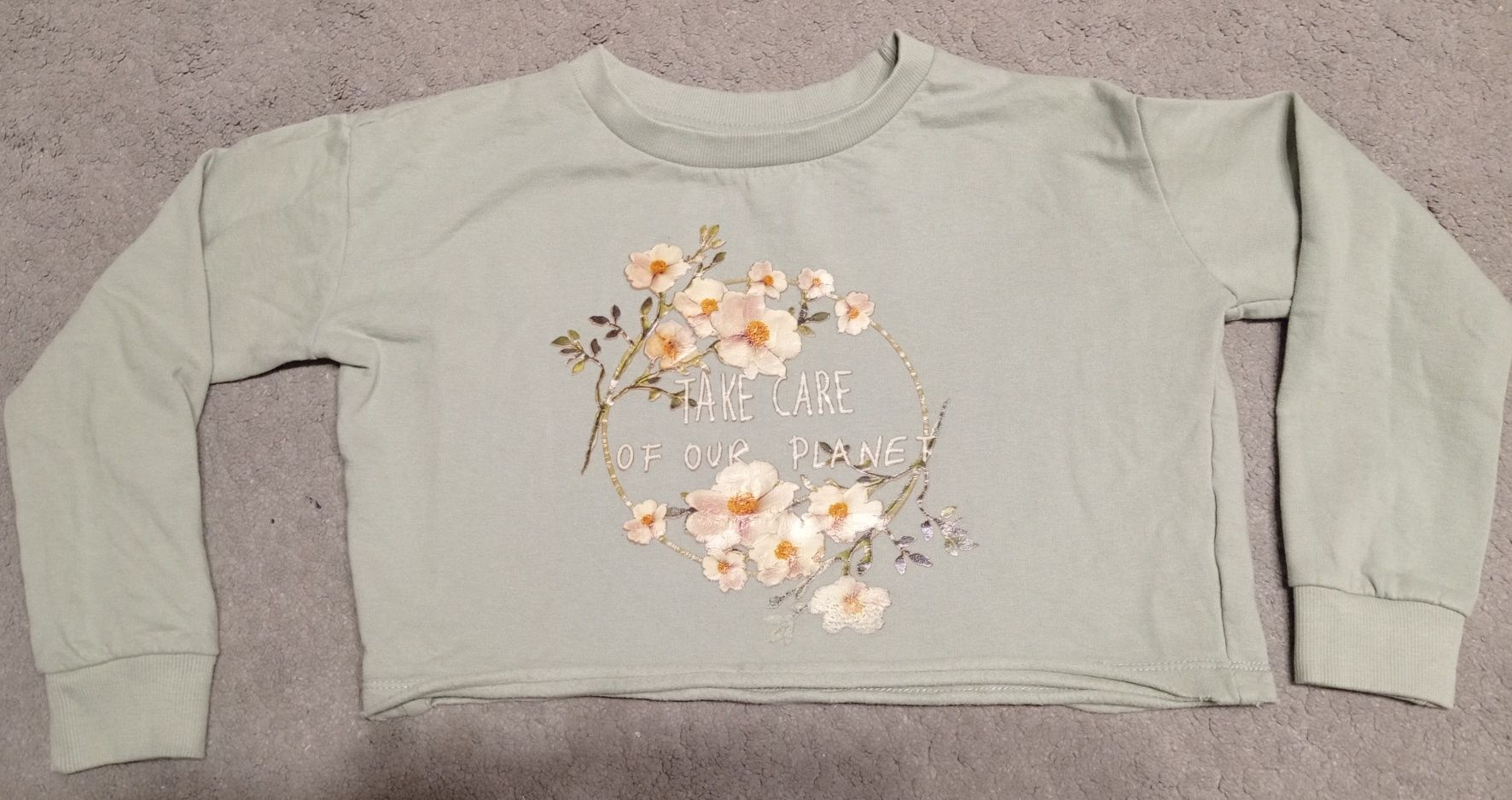 Luźna bluza typu krótkiego 134/140