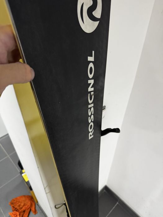 Deska snowboard, twarda Rossignol World Cup