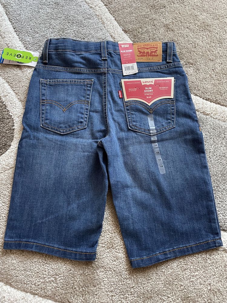 Оригінальні джинсові шорти Levi’s на хлопчика на 152 см