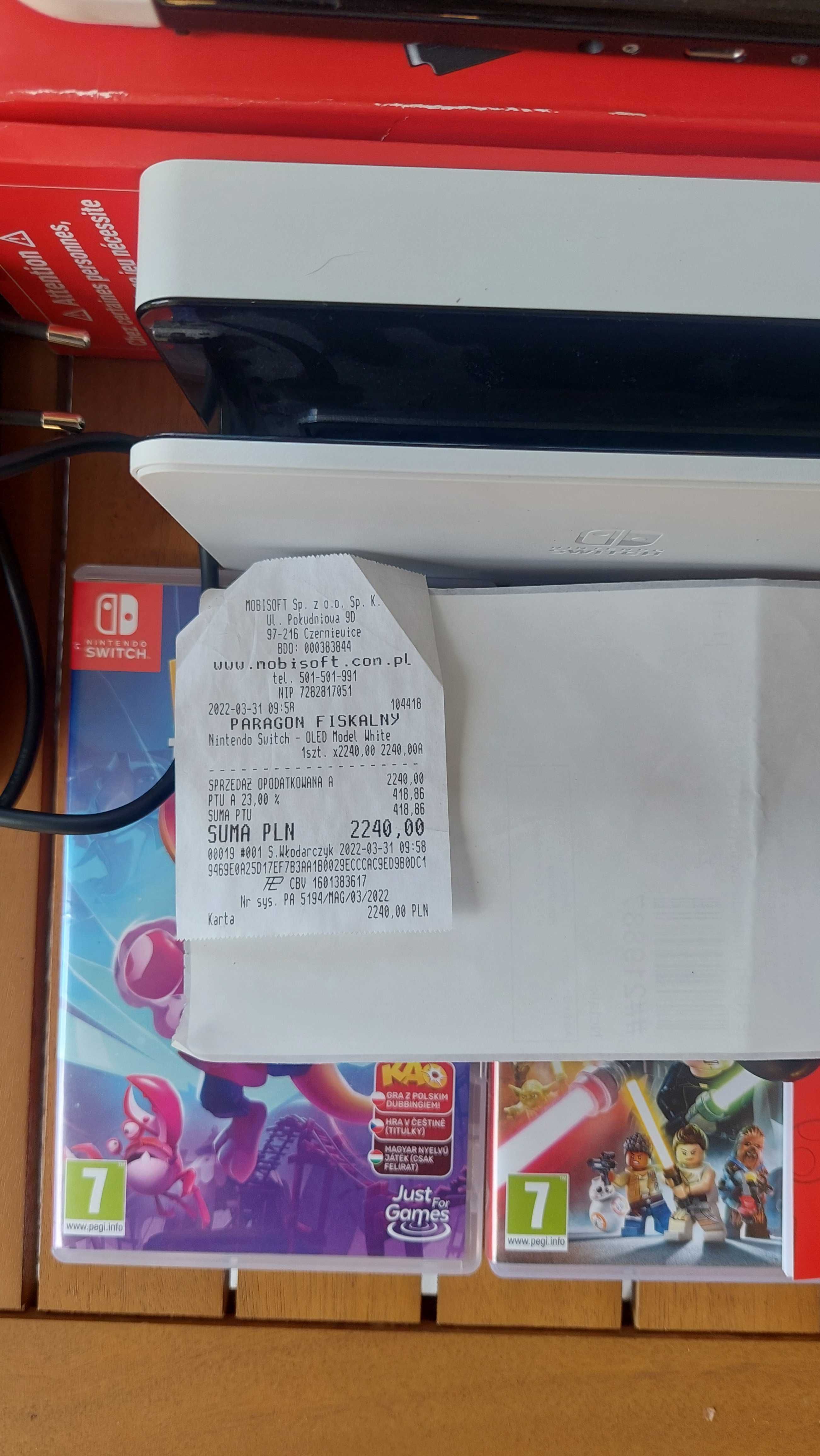 Konsola Nintendo switch oled plus 3 gry