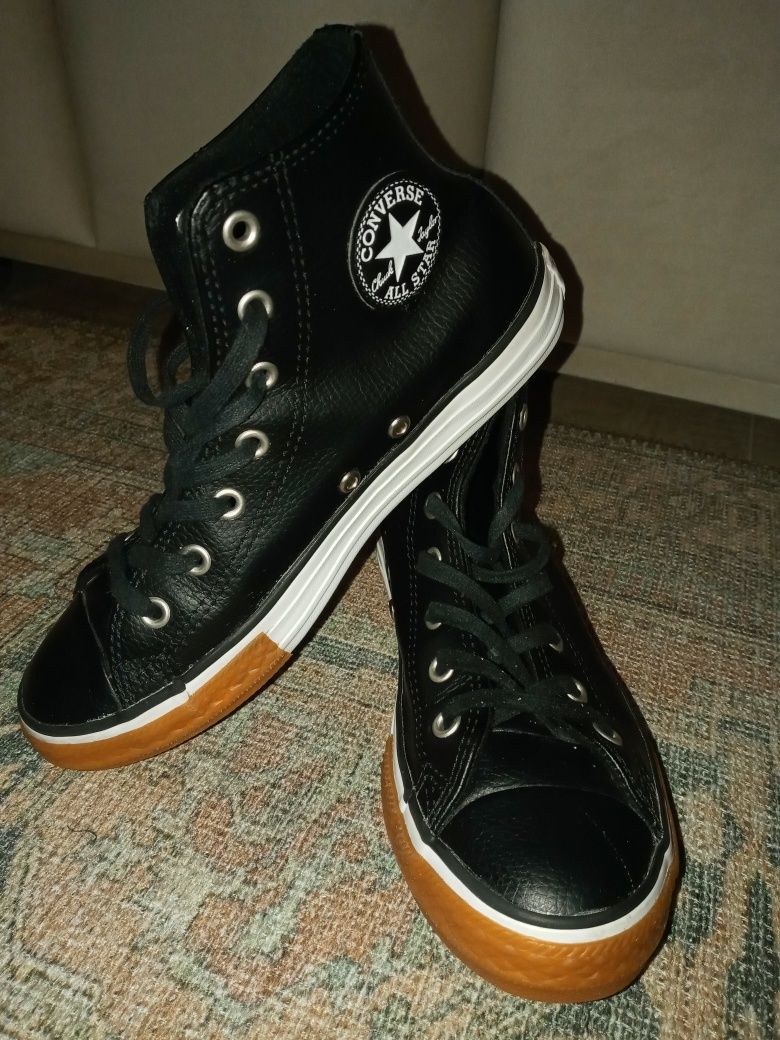 Converse skórzane