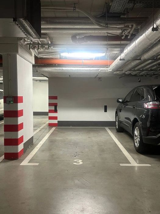 Miejsce postojowe w garażu podziemnym - LIPA PIOTROWSKA ul. Kminkowa