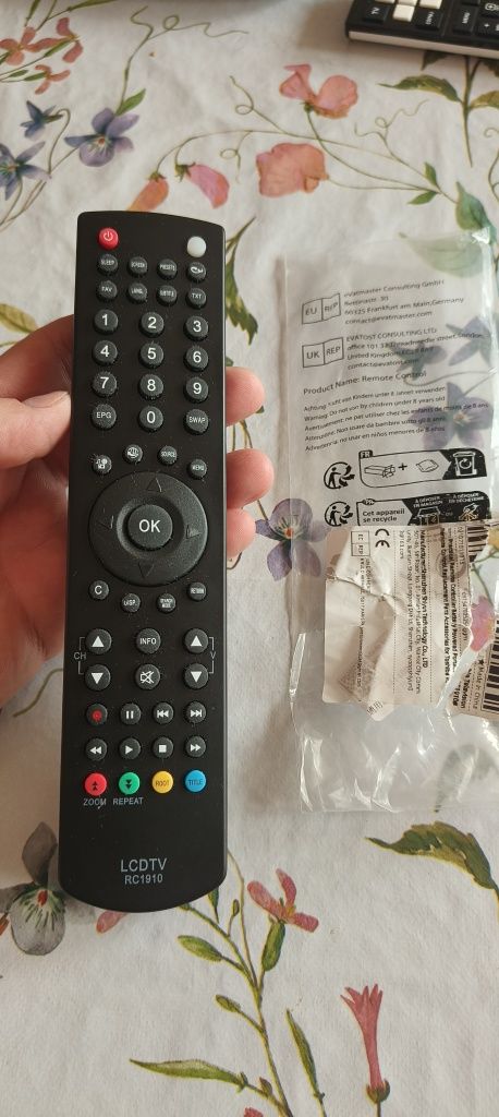 Pilot do telewizora Toshiba RC 1910 LCDTV
