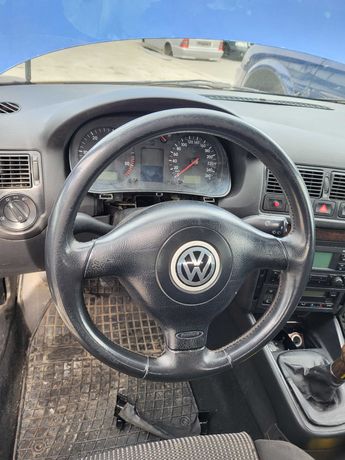 Volkswagen, Golf IV Bora 2000r, Kierownica trójramienna skórzana