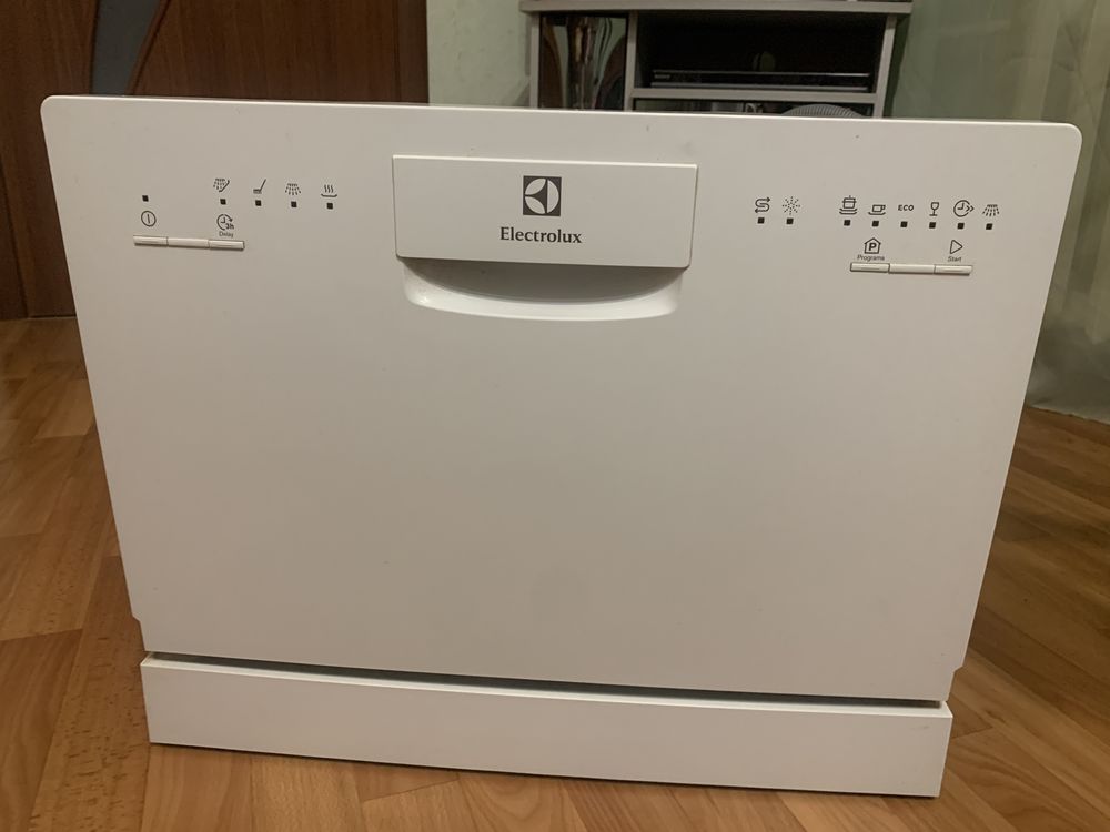 Посудомоечная машина ELECTROLUX ESF 2200