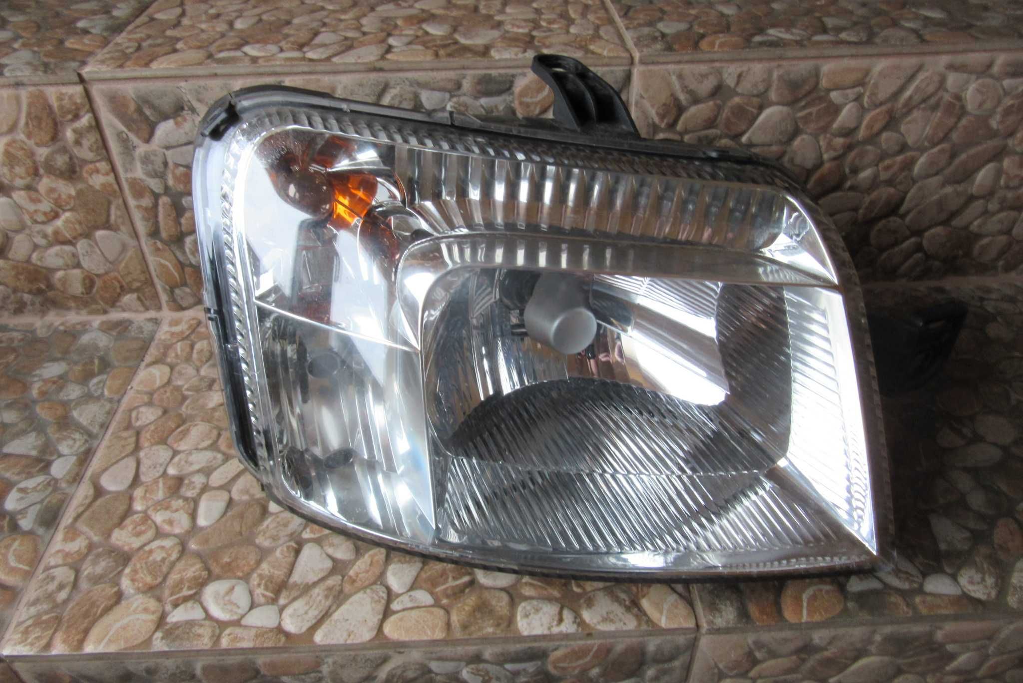 Reflektor lewy - lampa przednia Fiat Panda II