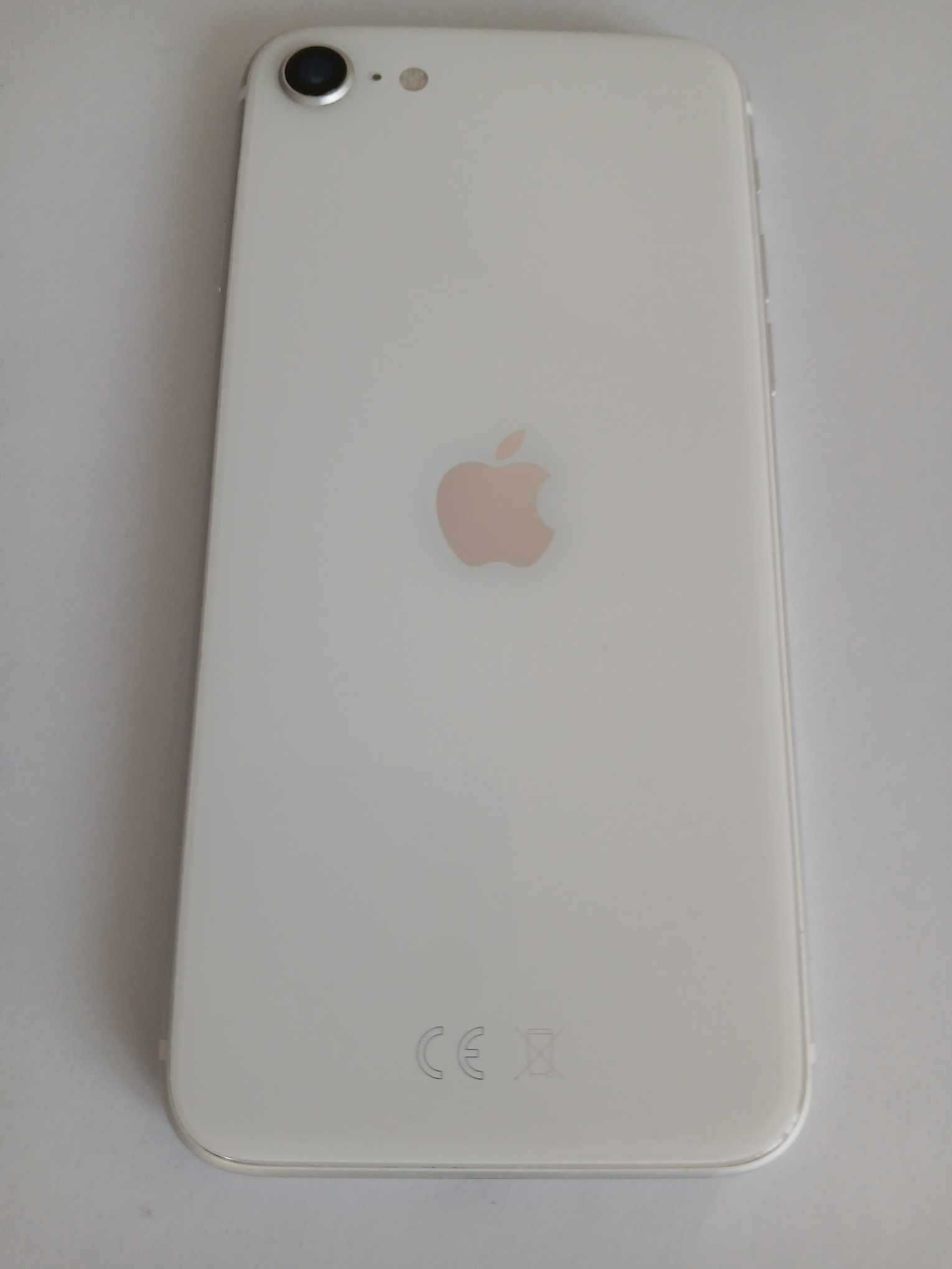 Iphone SE 2020, stan bardzo dobry