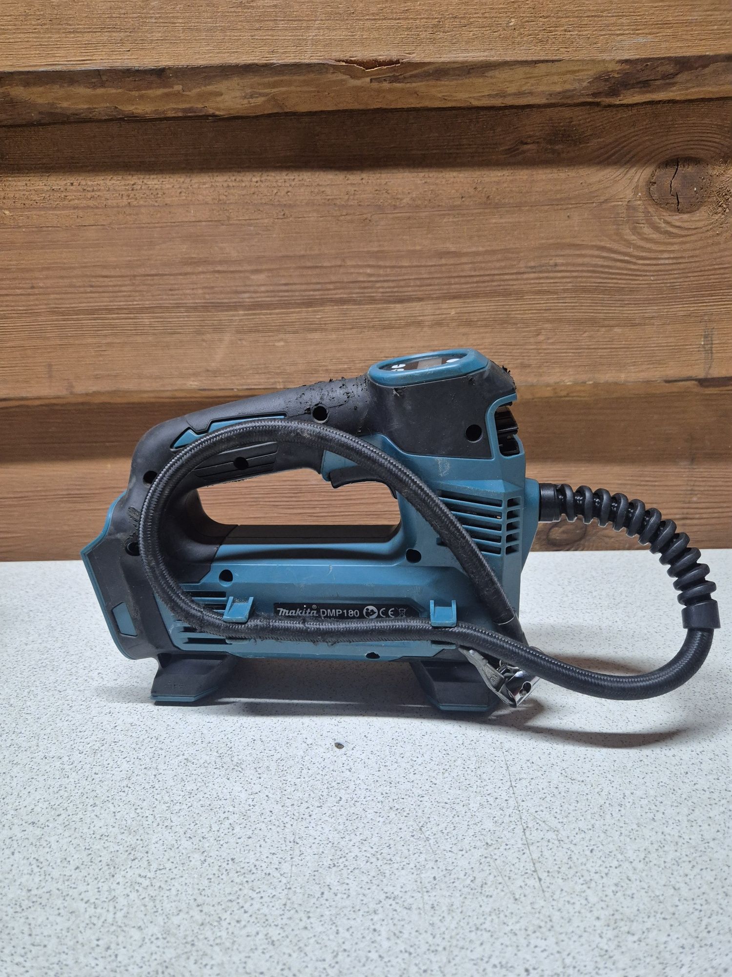Makita Kompresor Akumulatorowy