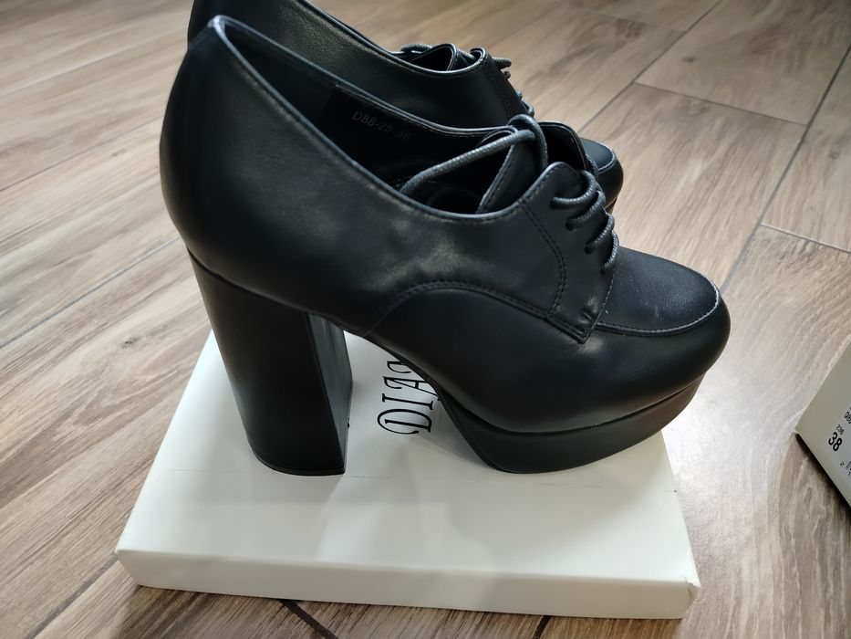 Buty koturny NOWE