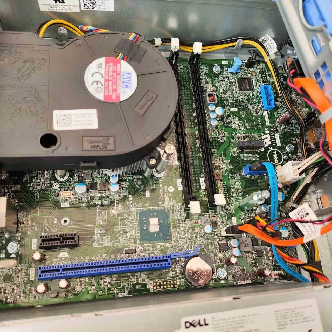 Комп'ютер Dell Optiplex SFF 3050 i5-6500 4ядра/8Гб DDR4/HD530/s1151