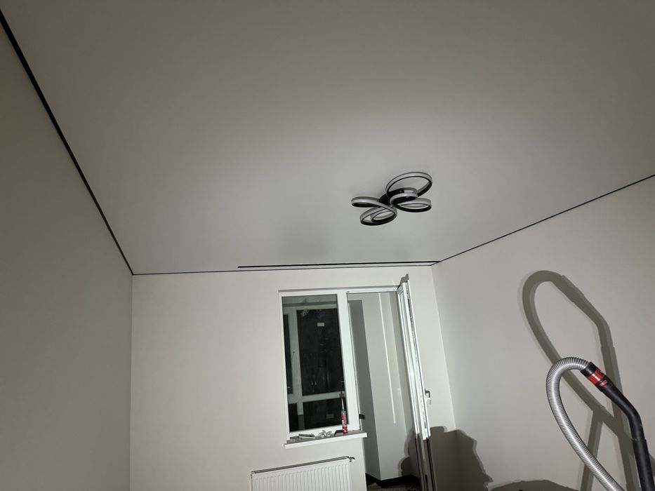 Тканинні натяжні стелі… Натяжні- матові, глянцеві, сатинові