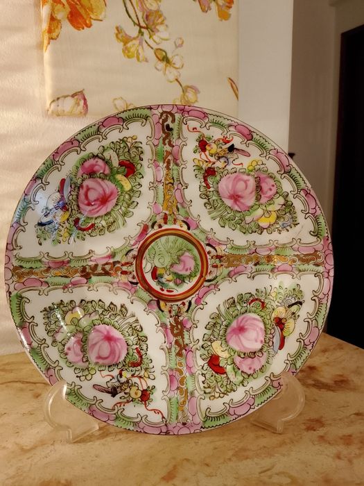 Pratos porcelana oriental