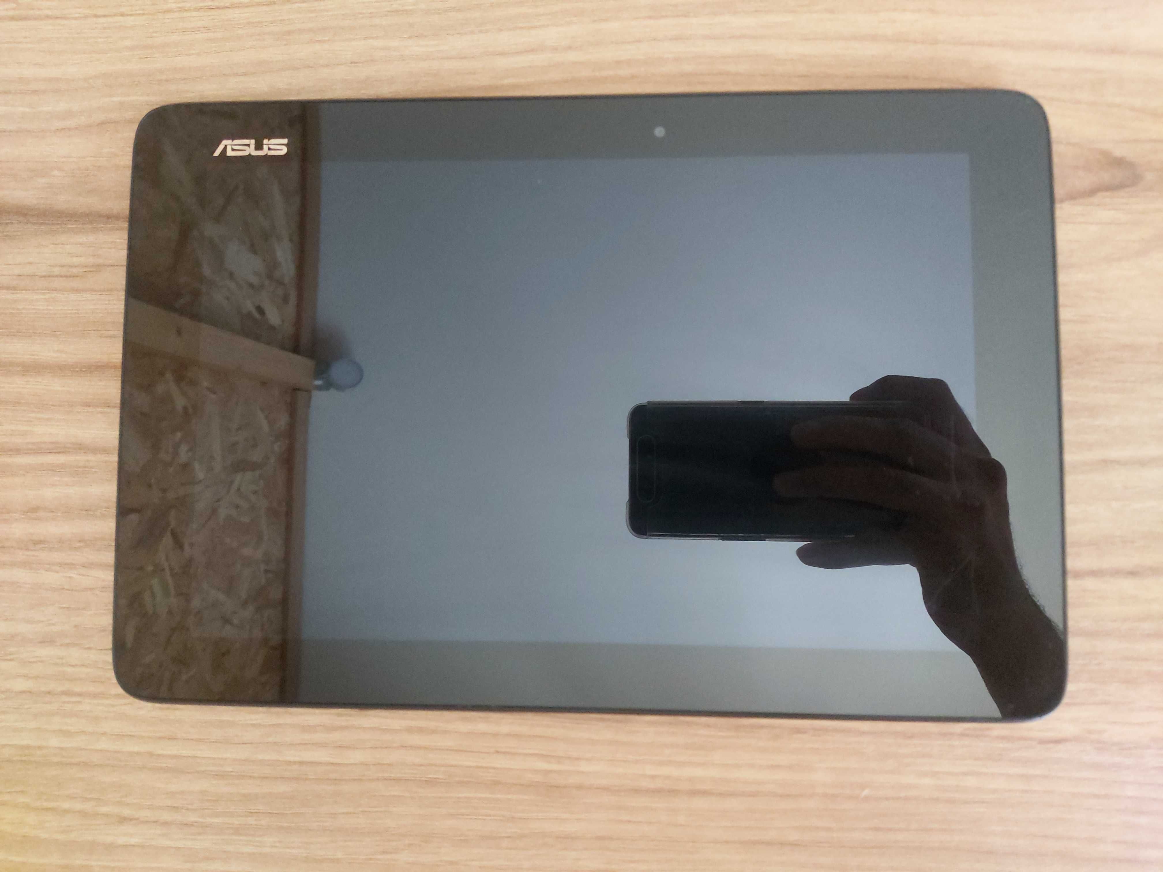 Tablet Asus + teclado + bolsa