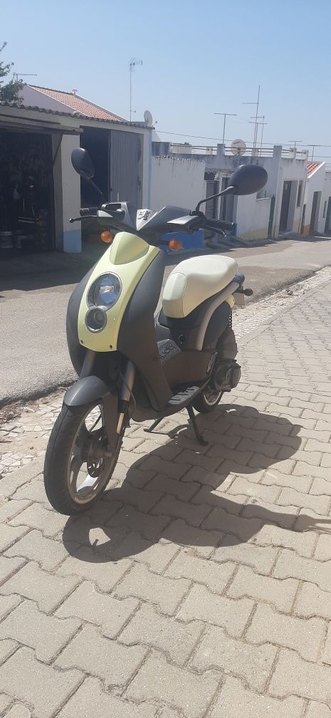 Peugeot ludix...