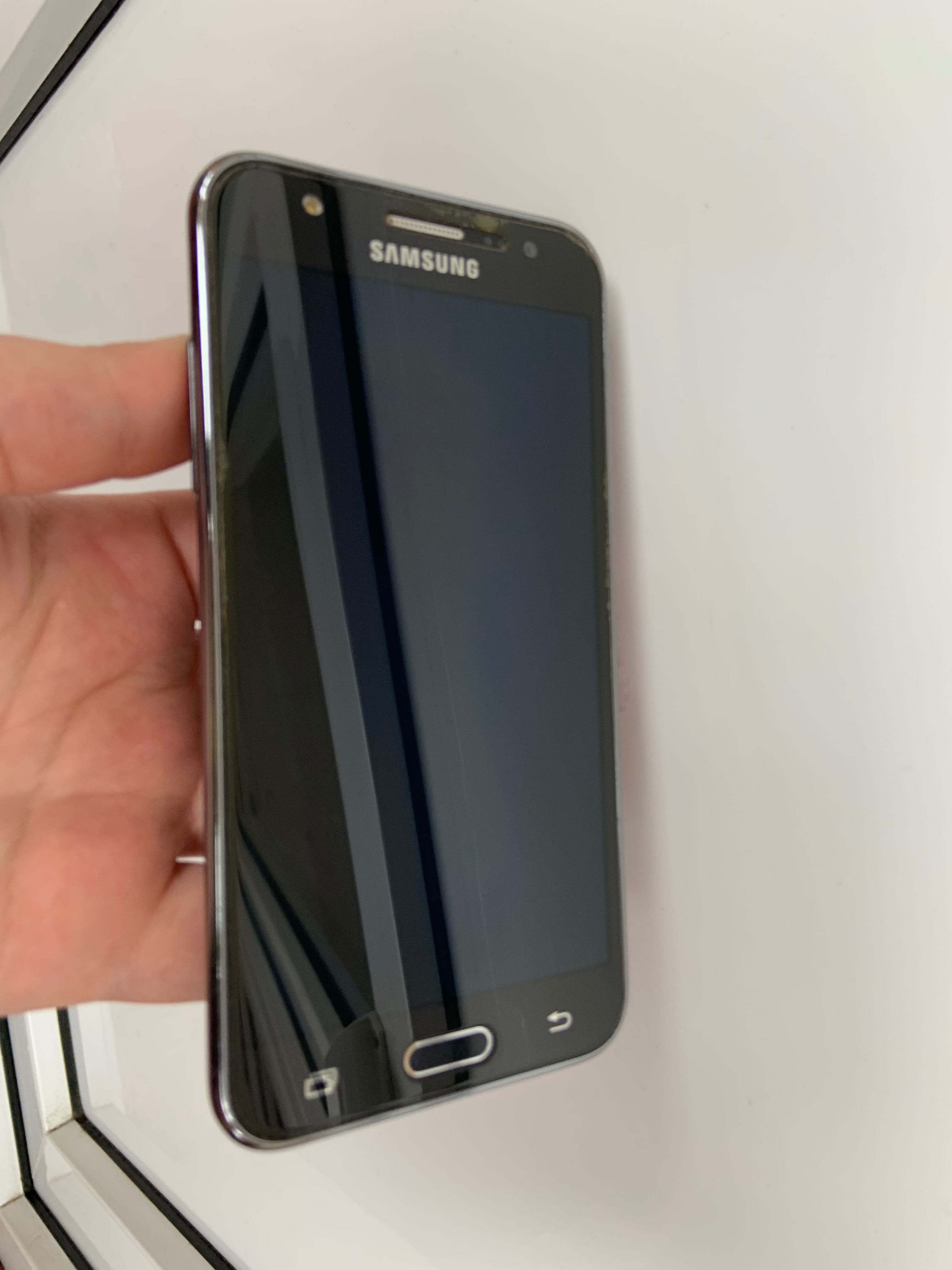 Samsung galaxy J5 SM-J500H телефон