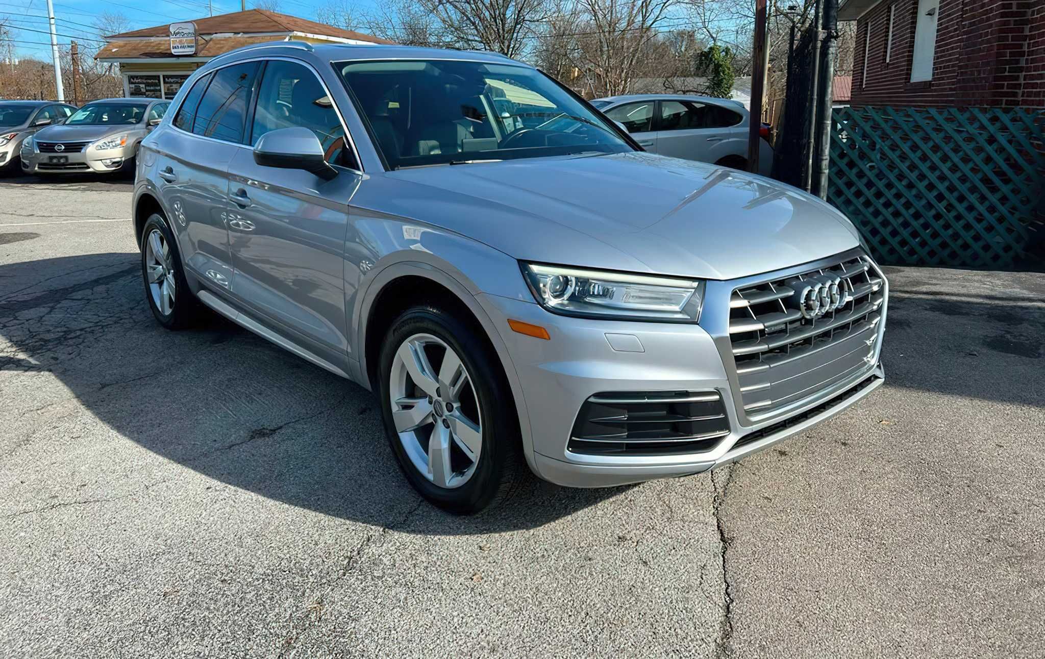 Audi  Q5 2019 Gray