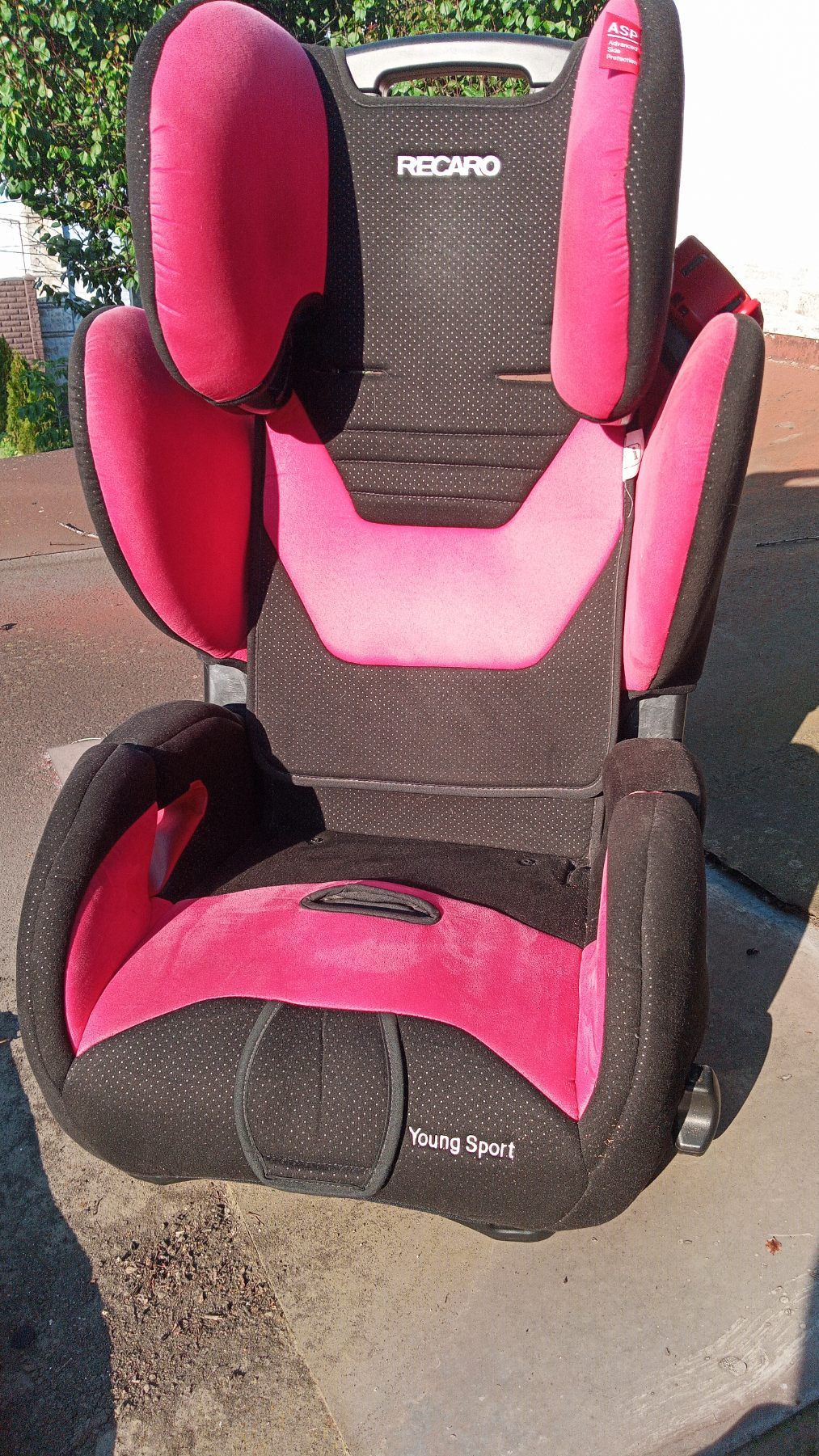 Автокресло Recaro Young Sport