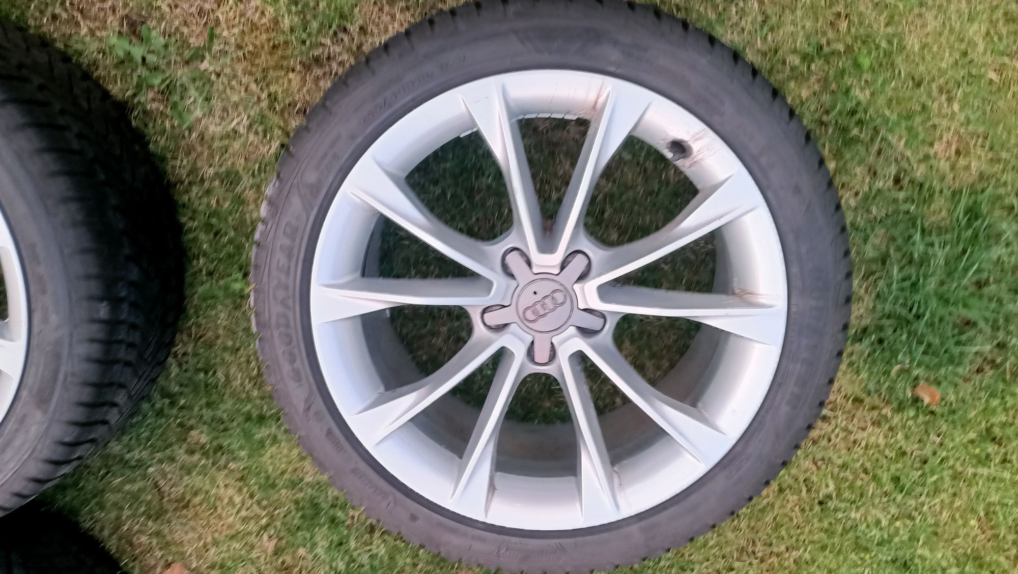 Koła zimowe felgi 18 5x112 et29 Audi A5 A4 itd 245/40/18 8mm jak nowe
