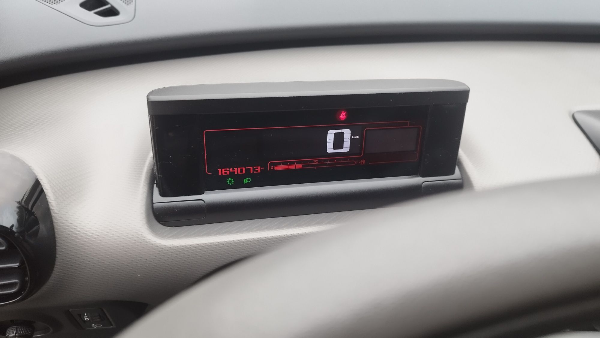 Citroen C4 Cactus 1.6 HDI