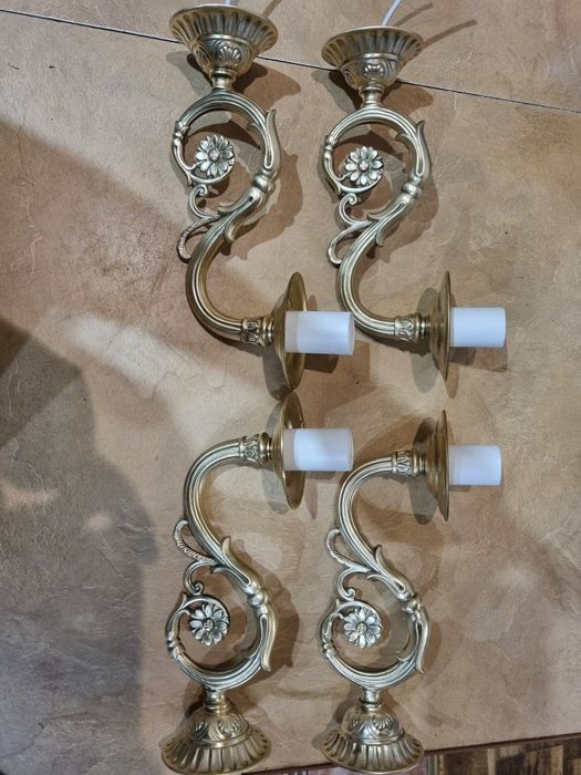 Люстра ,світильник