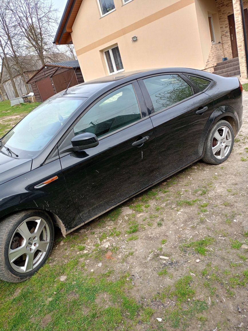 Ford Mondeo  1.8