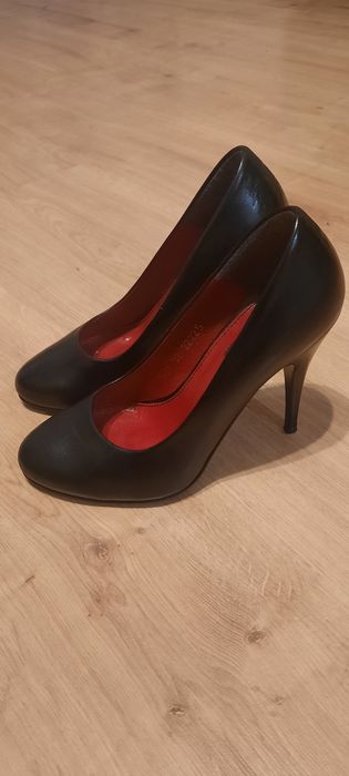 Buty szpilki czarne skóra ekologiczna rozmiar 34