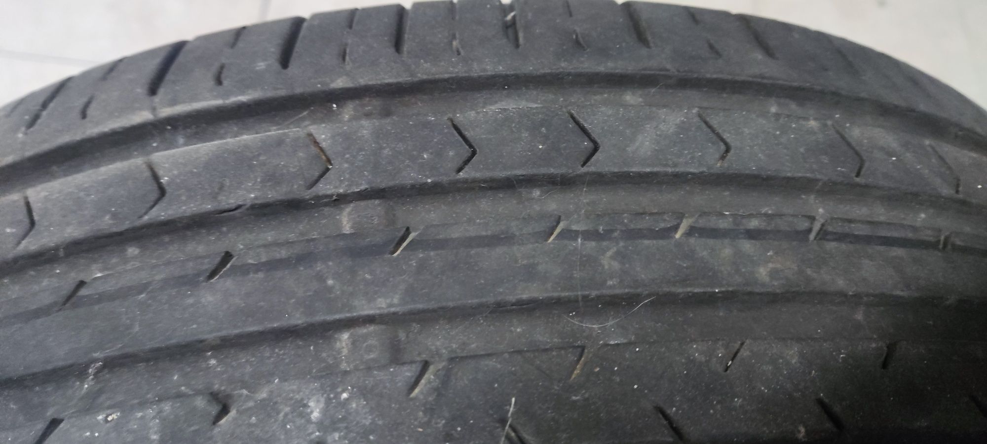 Pneu Continental 205/55/17