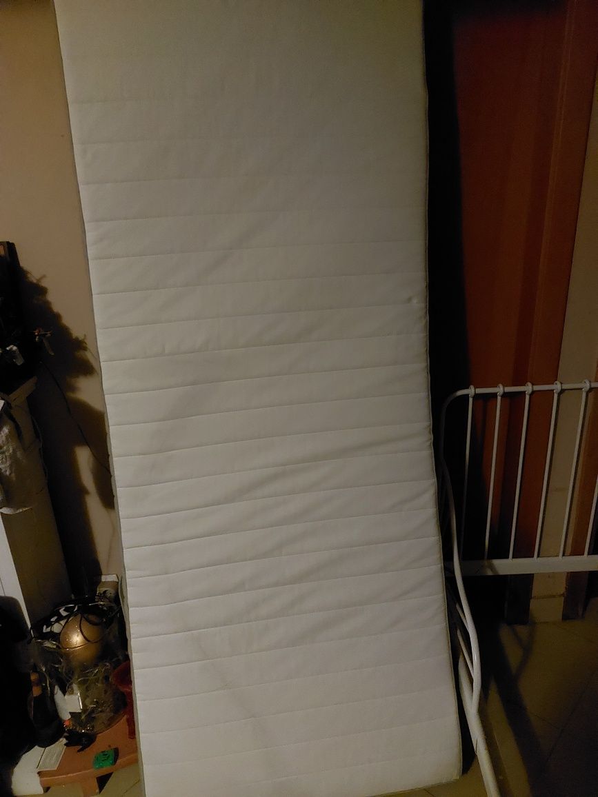 Cama extensível de criança com colchão