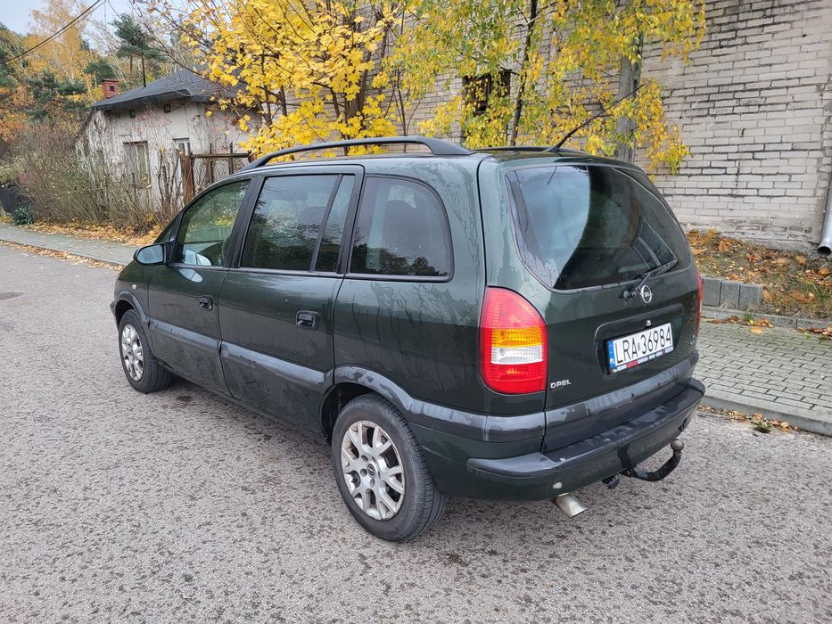 Opel Zafira 1.8 z gazem # Sprawna # Długie opłaty# 7 osób