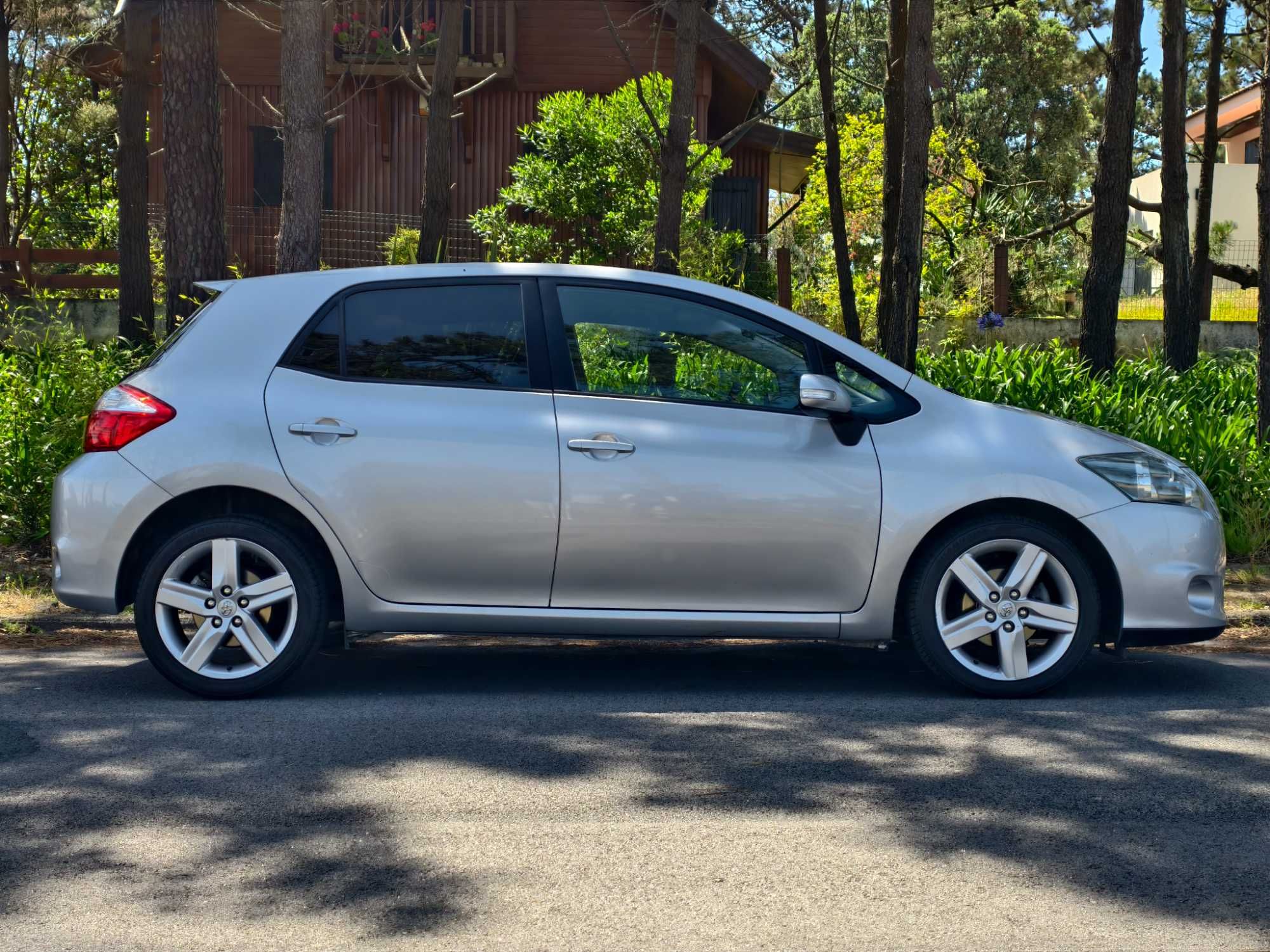 Toyota Auris 1.4 D-4D Sport | 127 mil quilometros | Nacional