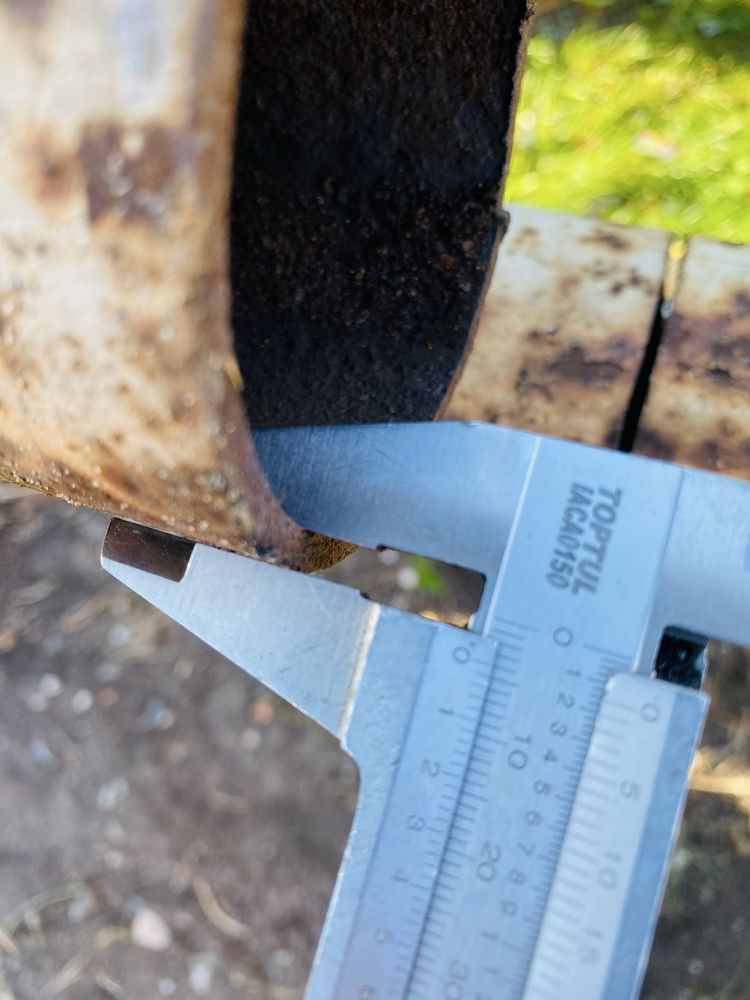 Rury rura grubościenne ogrodzenie płot pastuch słupek byki krowy konie