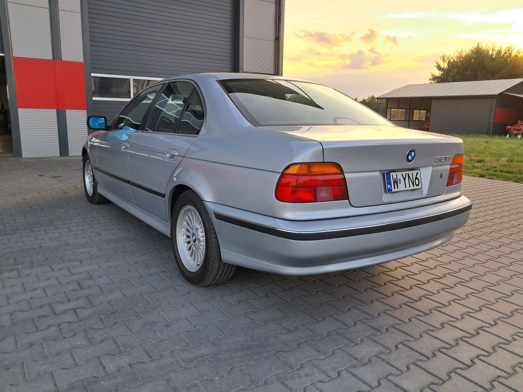 Sprzedam zadbane Bmw e39 z Japonij