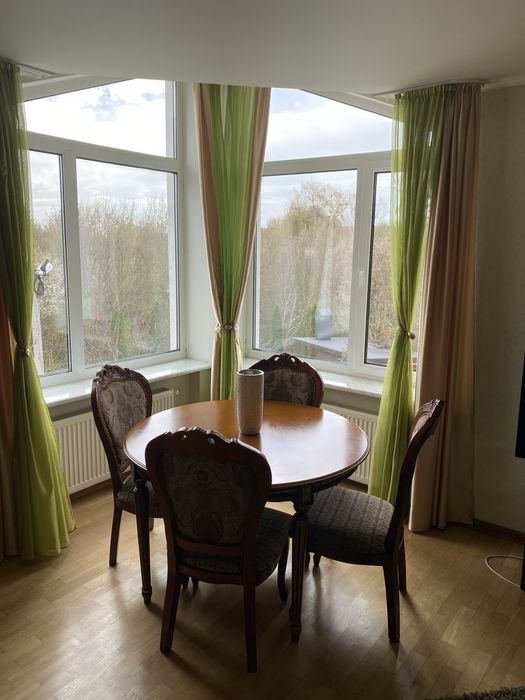 Оренда квартири великогабаритна 3 кімнатна