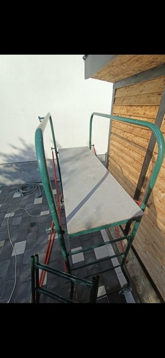 Оренда прокат вишки тури на колесах риштування будівельне