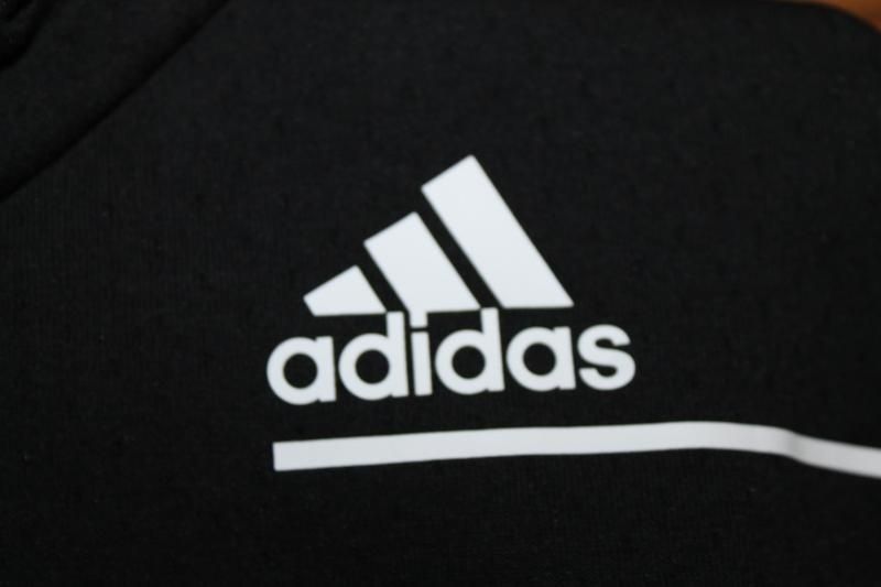 Куртка спортивна Adidas Zne розмір L