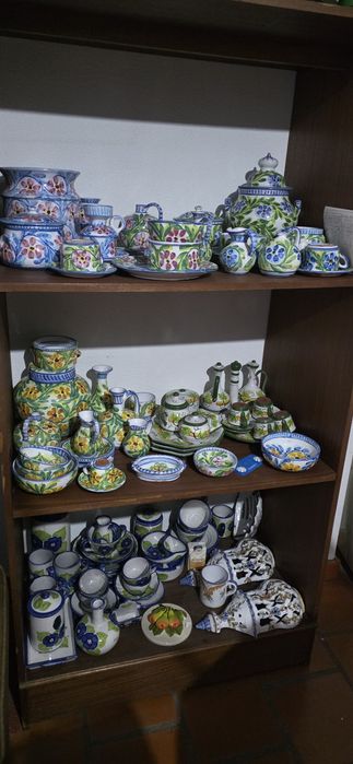 Peças de cerâmica artesanal