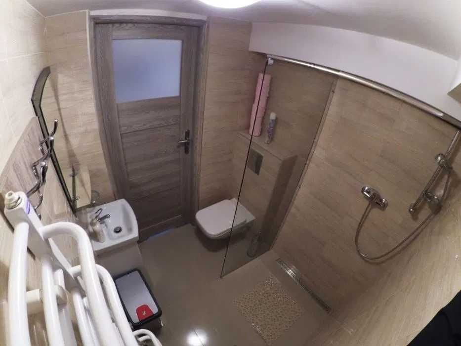 OSTRZYCE na Kaszubach- Apartament na samym brzegu jeziora