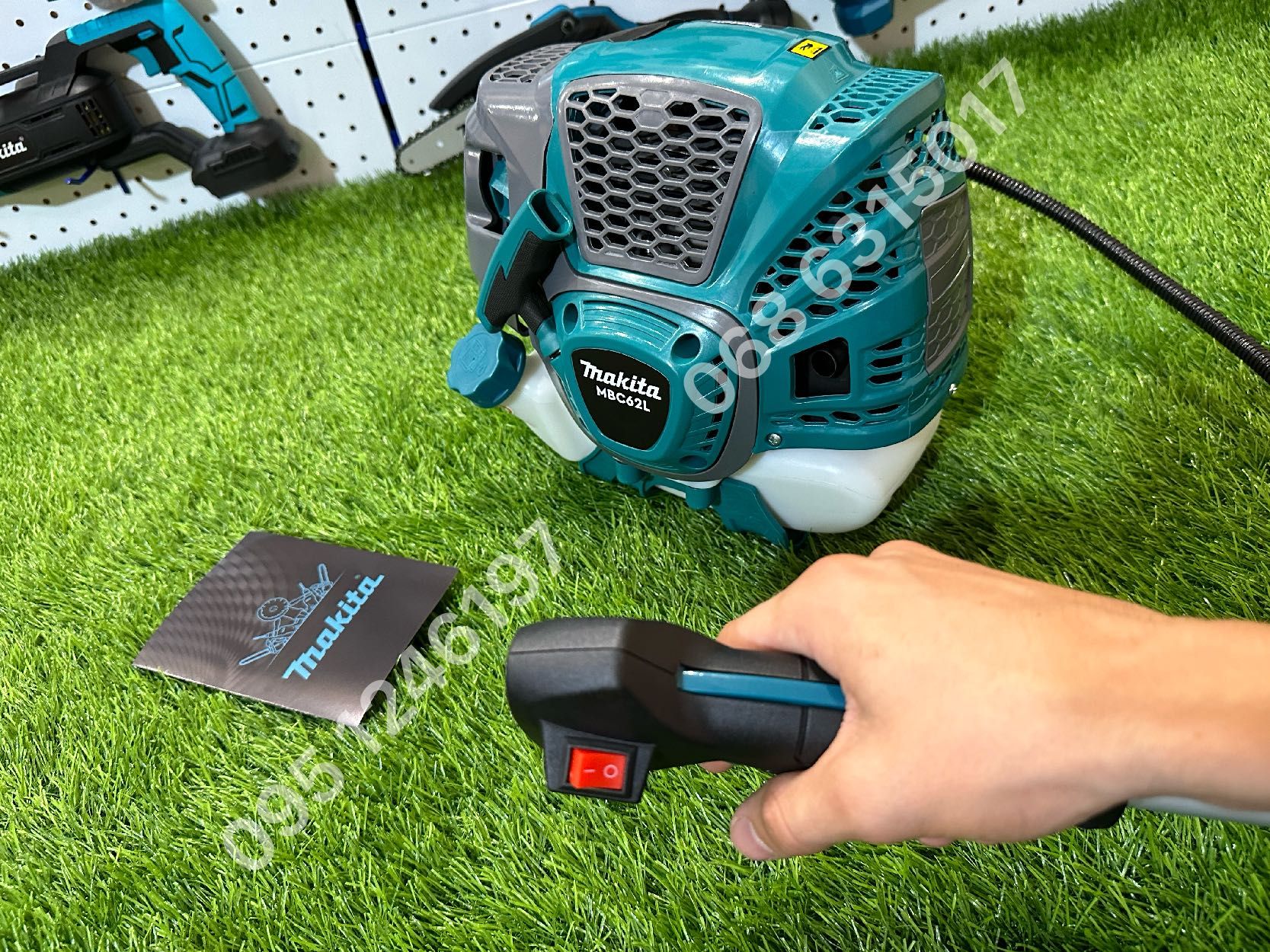 Бензо коса Makita MBC62L траворез кусторез Объем бака 1,2 л косилка