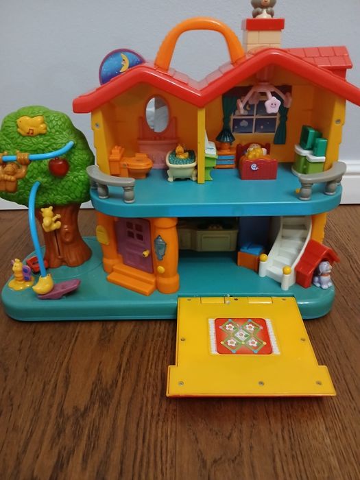 Domek interaktywny Dumel