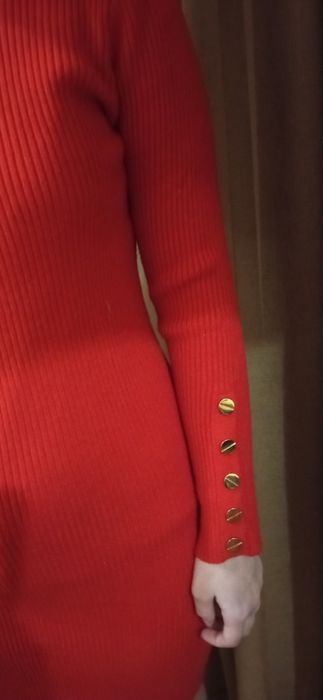 Плаття в рубчик.