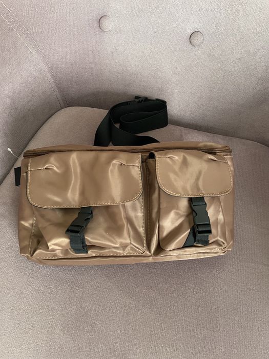 Поясная / спортивная  сумка ASOS