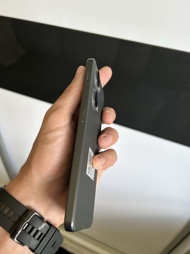 Sprzedam telefon OnePlus Nord 3 5g 16/256gb