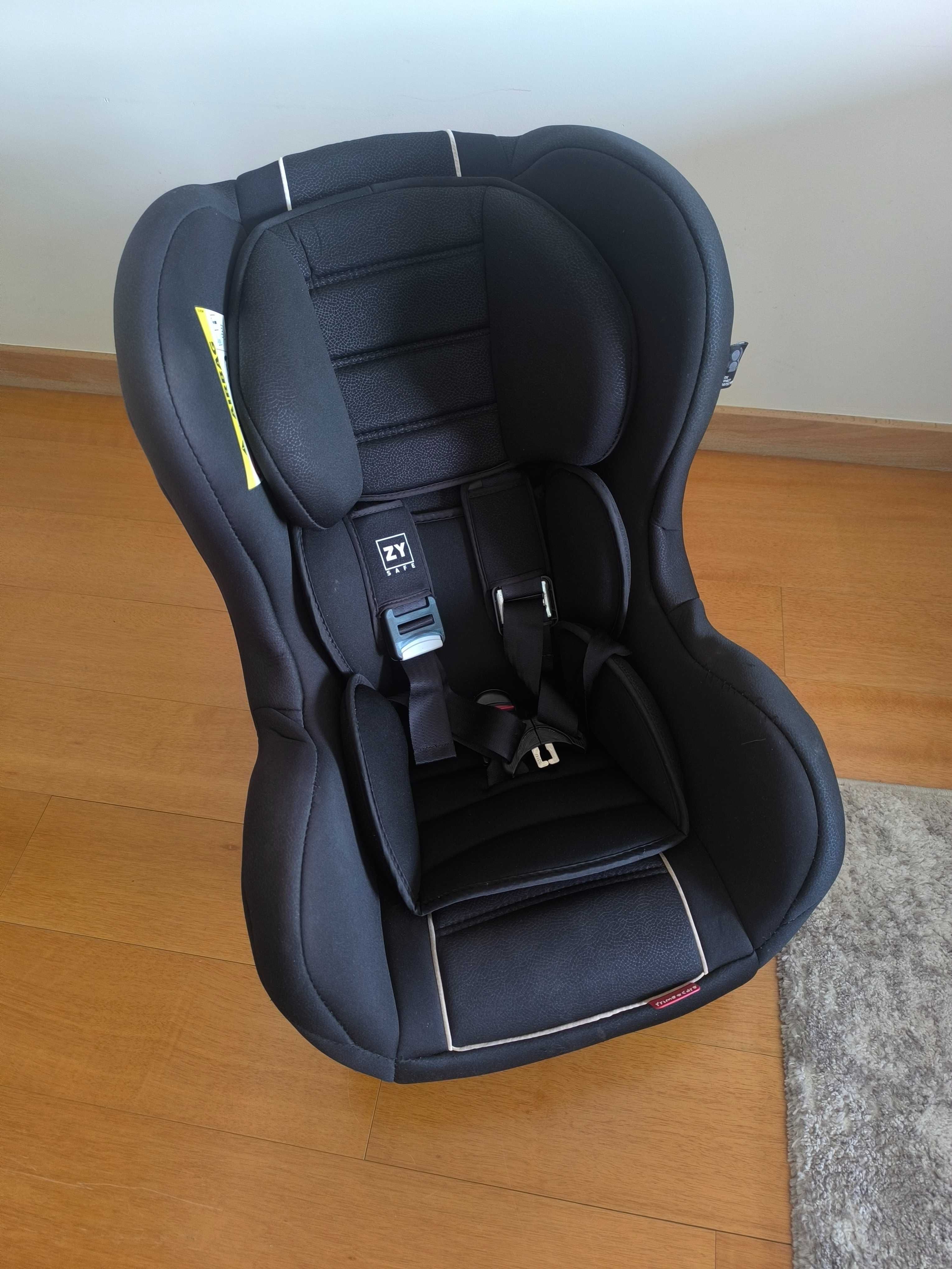Cadeira Auto Zippy (0-18 kg) – Bom Estado