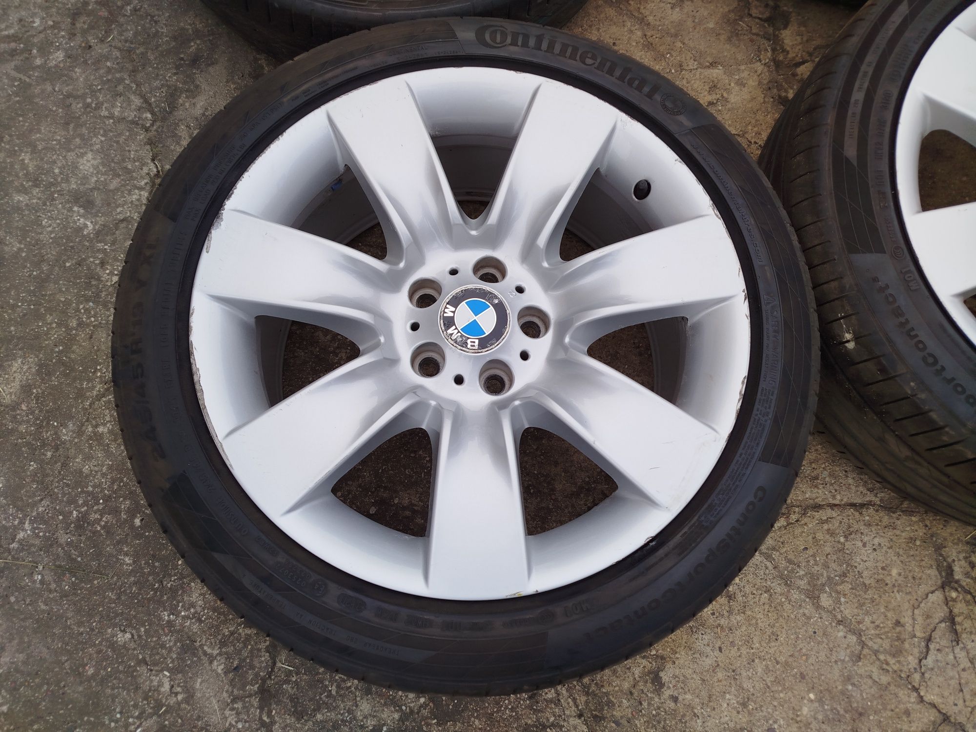 Koła Alu 5x120,R19,IS25, 8,5J BMW F07 5GT,F10/11,F01,E65 245/45/19